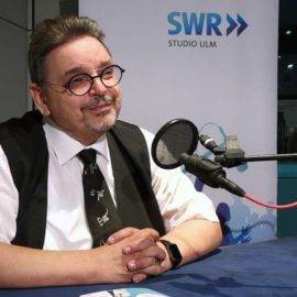 Radio-Interview bei Südwestfunk zu Themen wie Killerpollen, zärtlicher Husten und manches mehr